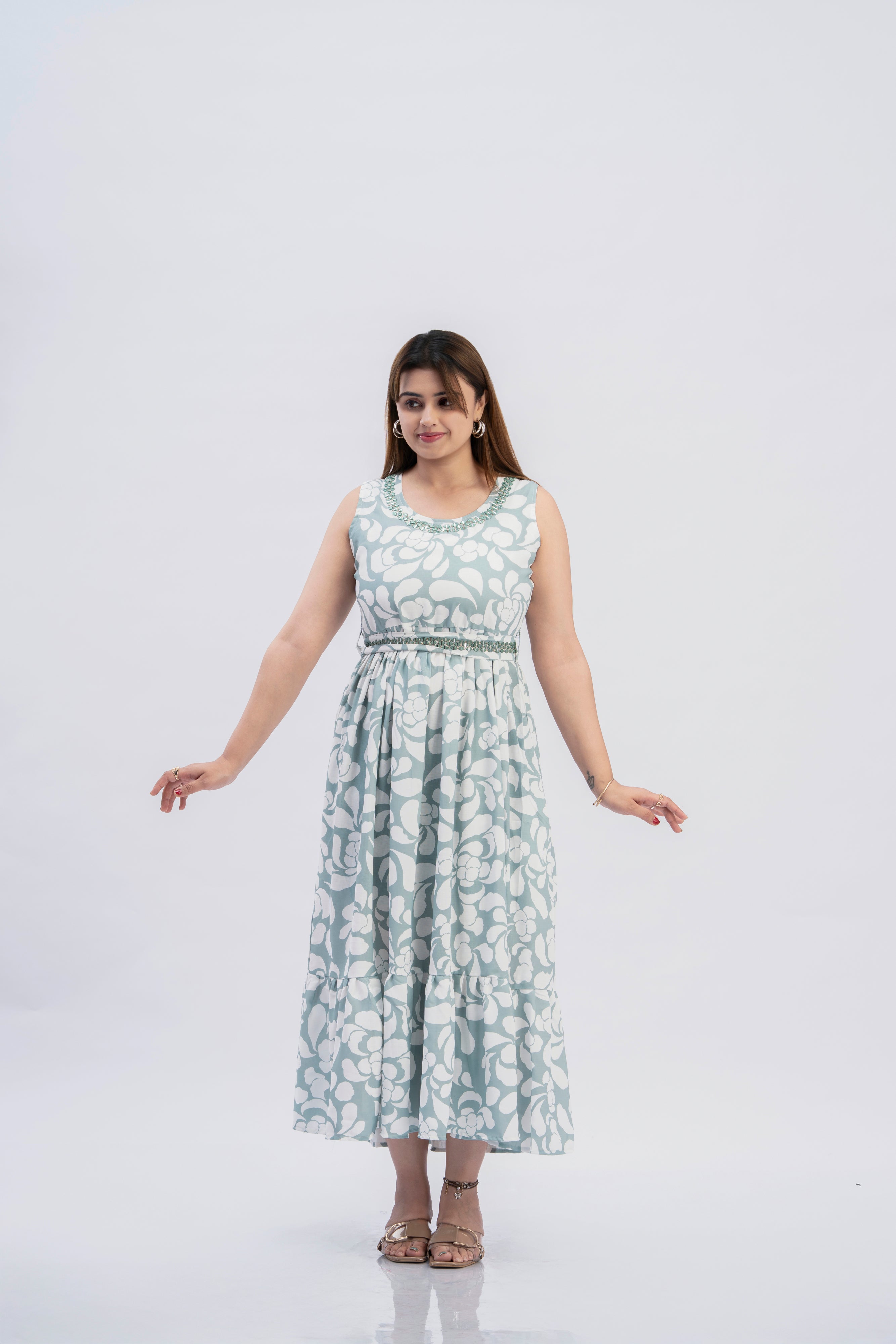 Women’s Mint Green Floral Printed Flared Maxi Dress with Inner Sleeves Attached