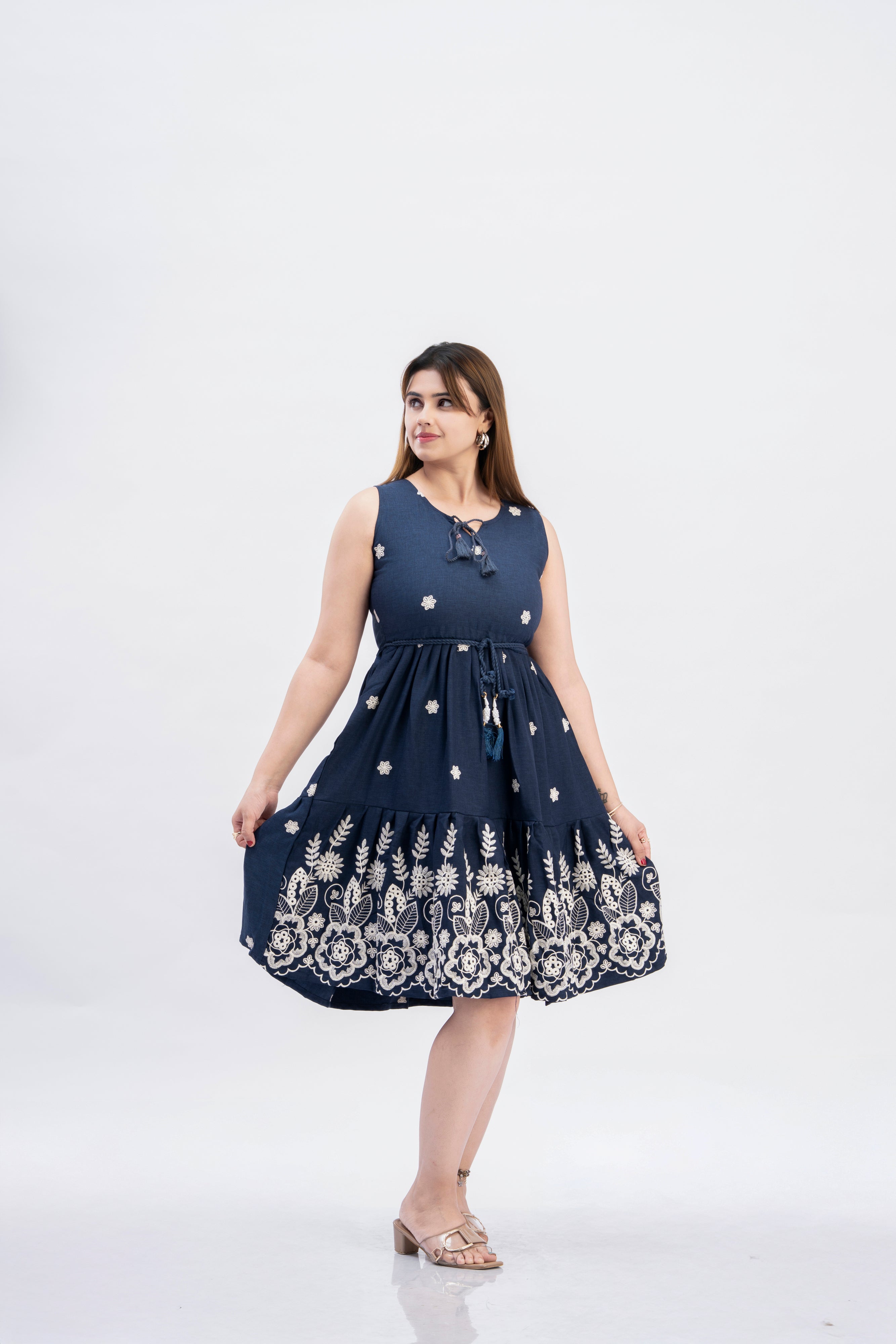 Women’s Embroidered Sleeveless Fit & Flare Dress with Attached Inner Sleeves