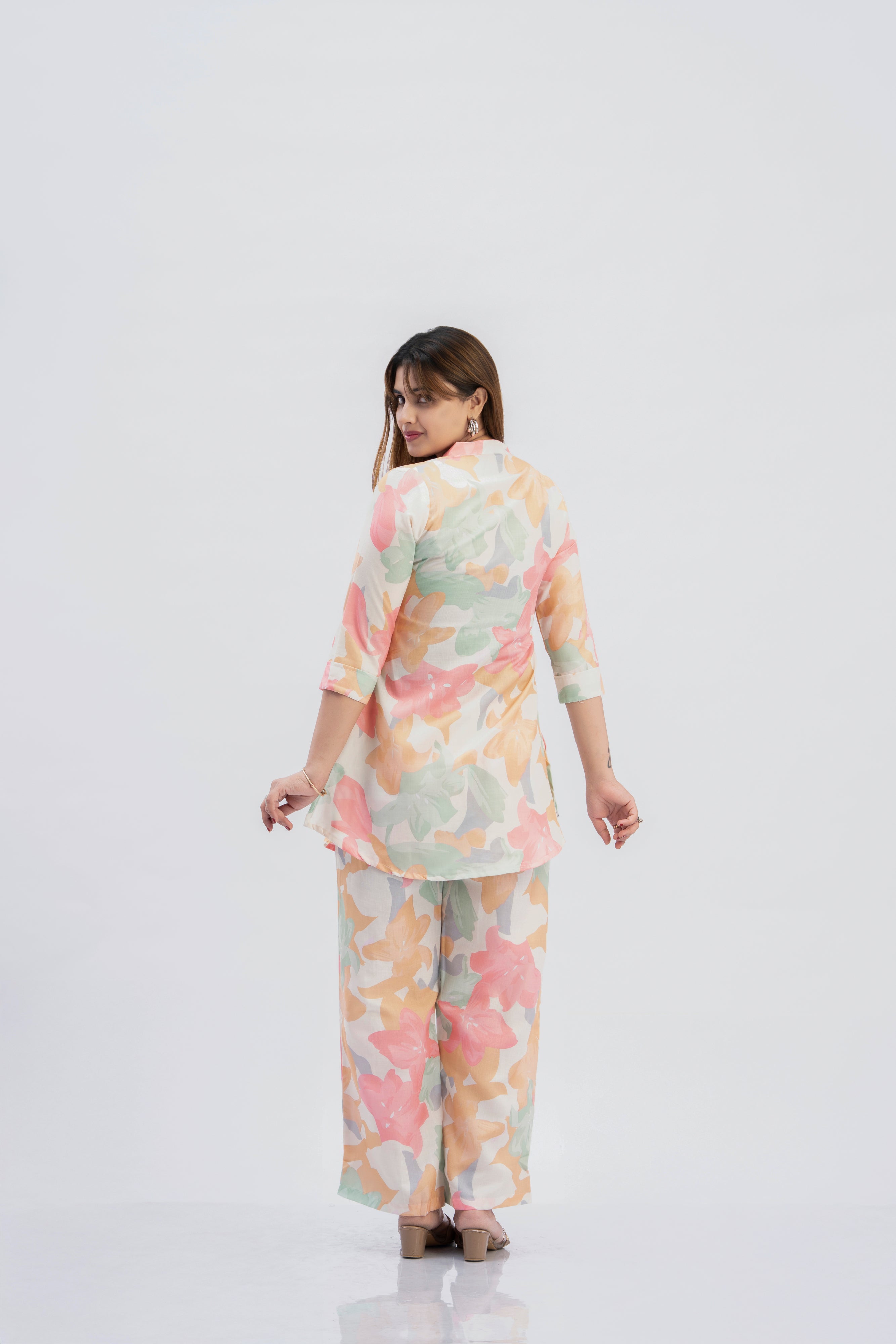Women’s Pastel Floral Printed Kurti Pant Set